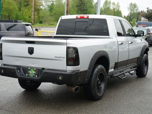 Used 2016 RAM 1500 Classic SLT AWD/4WD image 5