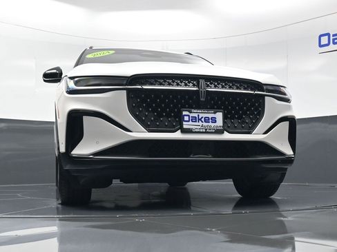 Used 2024 Lincoln Nautilus Reserve w/ Jet Appearance Package (87T) image 42