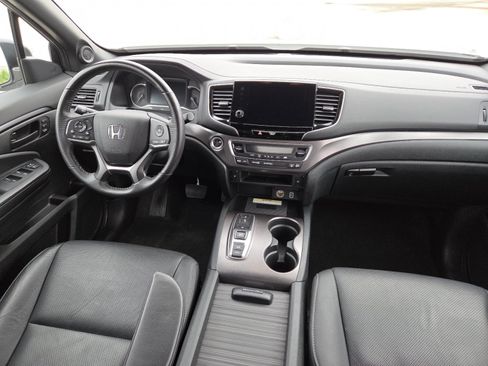 Used 2023 Honda Passport EX-L image 25