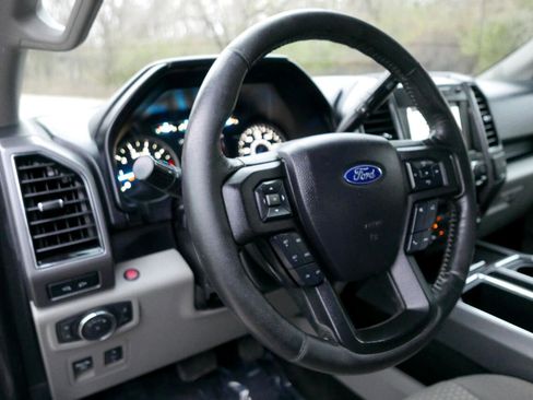 Used 2019 Ford F150 XLT w/ Equipment Group 301A Mid image 12