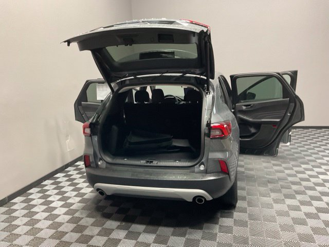 Used 2023 Ford Escape Active w/ Cold Weather Package FWD image 27