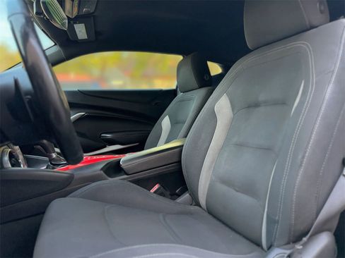 Used 2019 Chevrolet Camaro LS RWD image 4