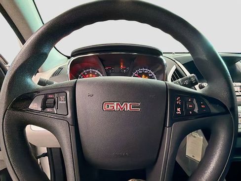 Used 2016 GMC Terrain SLE image 11