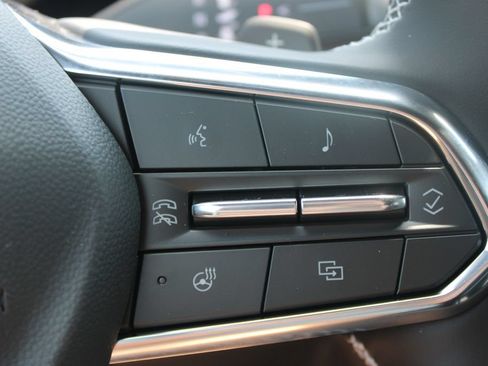 New 2027 Chevrolet Traverse LT w/ Driver Confidence Package FWD image 38