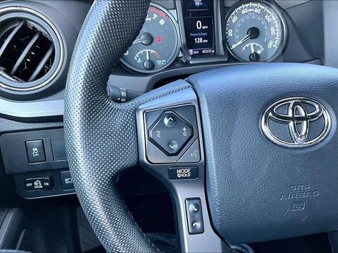 Used 2023 Toyota Tacoma TRD Sport w/ Technology Package AWD/4WD image 11