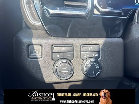 Used 2023 Chevrolet Silverado 1500 LT AWD/4WD image 20