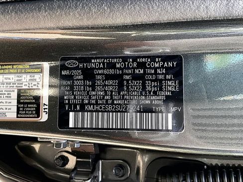 Used 2025 Genesis GV80 2.5T Prestige AWD/4WD image 16