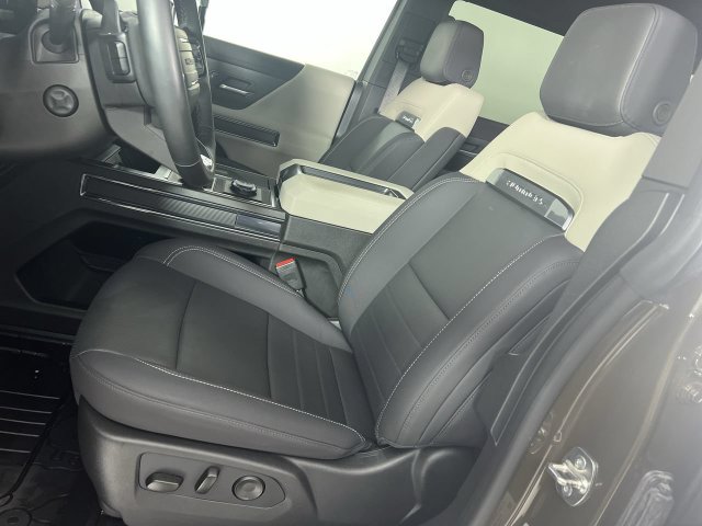 Certified 2026 GMC Hummer EV 4x4 Crew Cab image 19