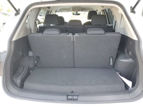 Certified 2023 Volkswagen Tiguan S FWD image 15