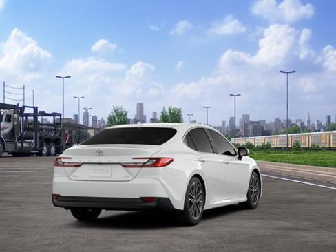New 2026 Toyota Camry XLE FWD image 11