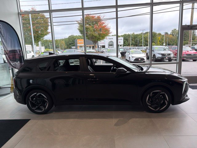 New 2026 Kia K4 EX FWD image 2