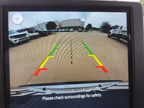 Used 2022 Ford Edge SEL w/ Convenience Package AWD/4WD image 11