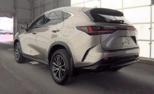 Used 2024 Lexus NX 350 AWD image 4