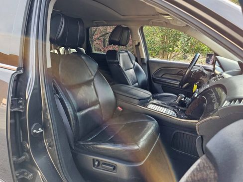 Used 2011 Acura MDX w/ Advance Package AWD/4WD image 32