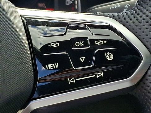 Certified 2023 Volkswagen Tiguan SEL R-Line image 21