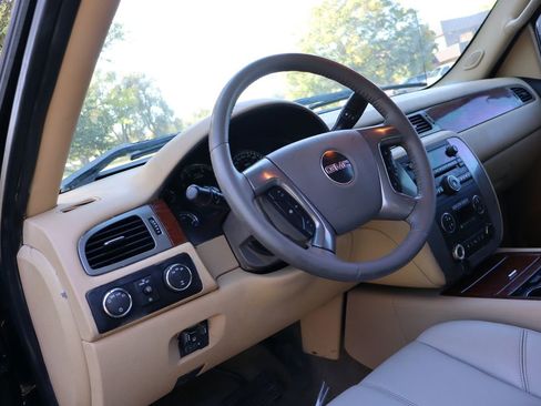 Used 2008 GMC Sierra 2500 SLT w/ Convenience Package image 15