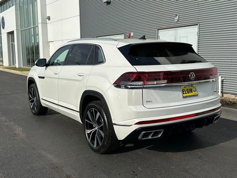 Used 2025 Volkswagen Atlas Cross Sport SEL Premium R-Line AWD/4WD image 6