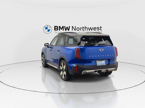 Used 2025 MINI Cooper Countryman S w/ Comfort Package Max image 13