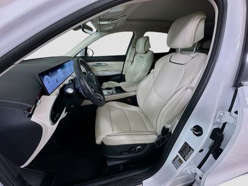 New 2026 Genesis GV70 2.5T Advanced image 16