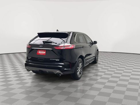 Used 2019 Ford Edge Titanium w/ Equipment Group 301A AWD/4WD image 44
