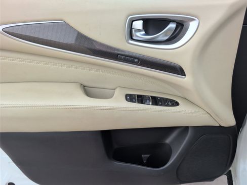 Used 2017 INFINITI QX60 FWD w/ Premium Plus Package image 16