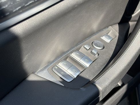 Used 2024 BMW X3 sDrive30i w/ Premium Package image 14