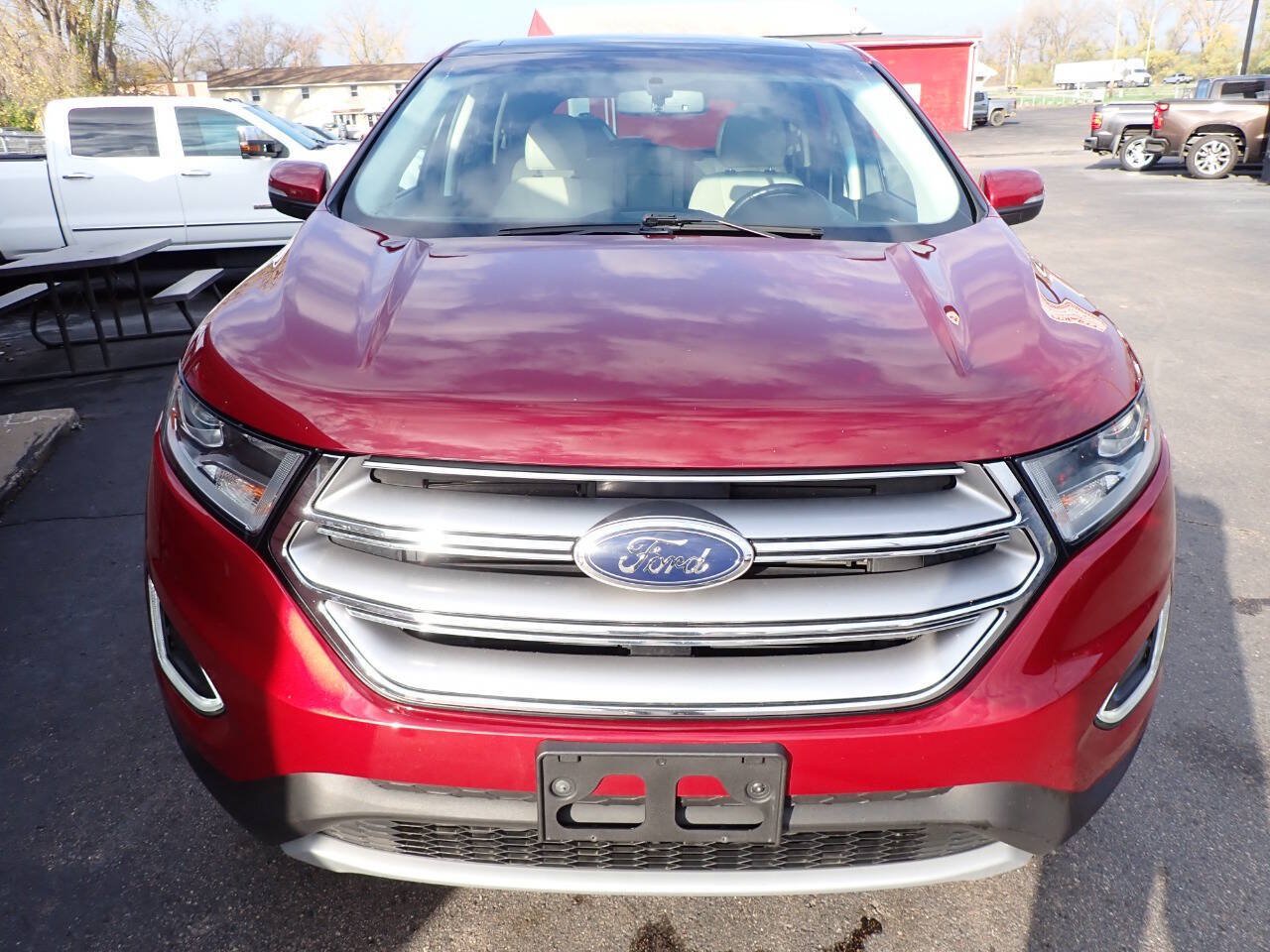 Used 2017 Ford Edge Titanium w/ Equipment Group 301A AWD/4WD image 2