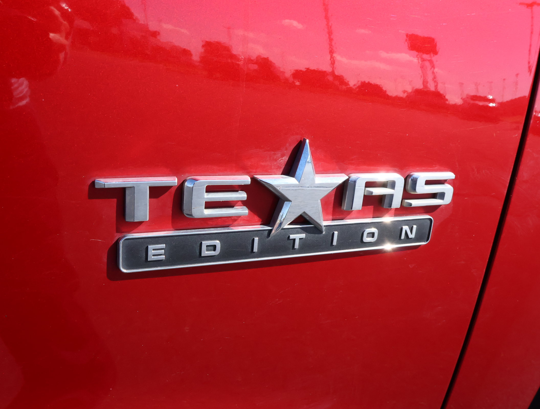 Used 2022 Chevrolet Silverado 1500 RST AWD/4WD image 25