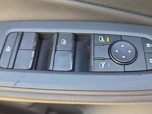 New 2026 Nissan Sentra SV w/ Floor Mat Package FWD image 28