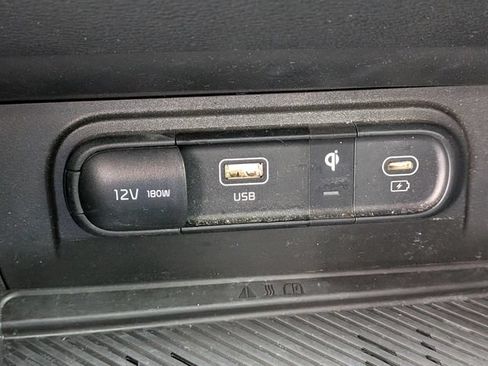 Certified 2025 Kia Sportage EX FWD image 24