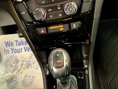 Used 2022 Buick Encore Preferred w/ Safety Package image 15