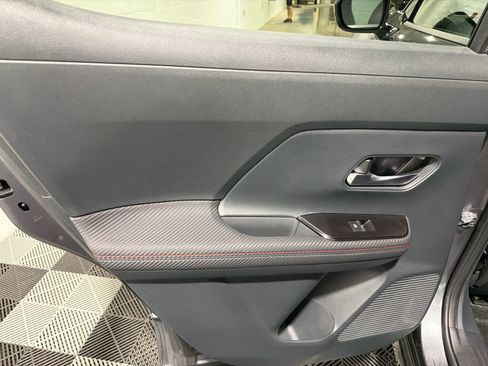 Certified 2025 Nissan Kicks SR AWD/4WD image 31