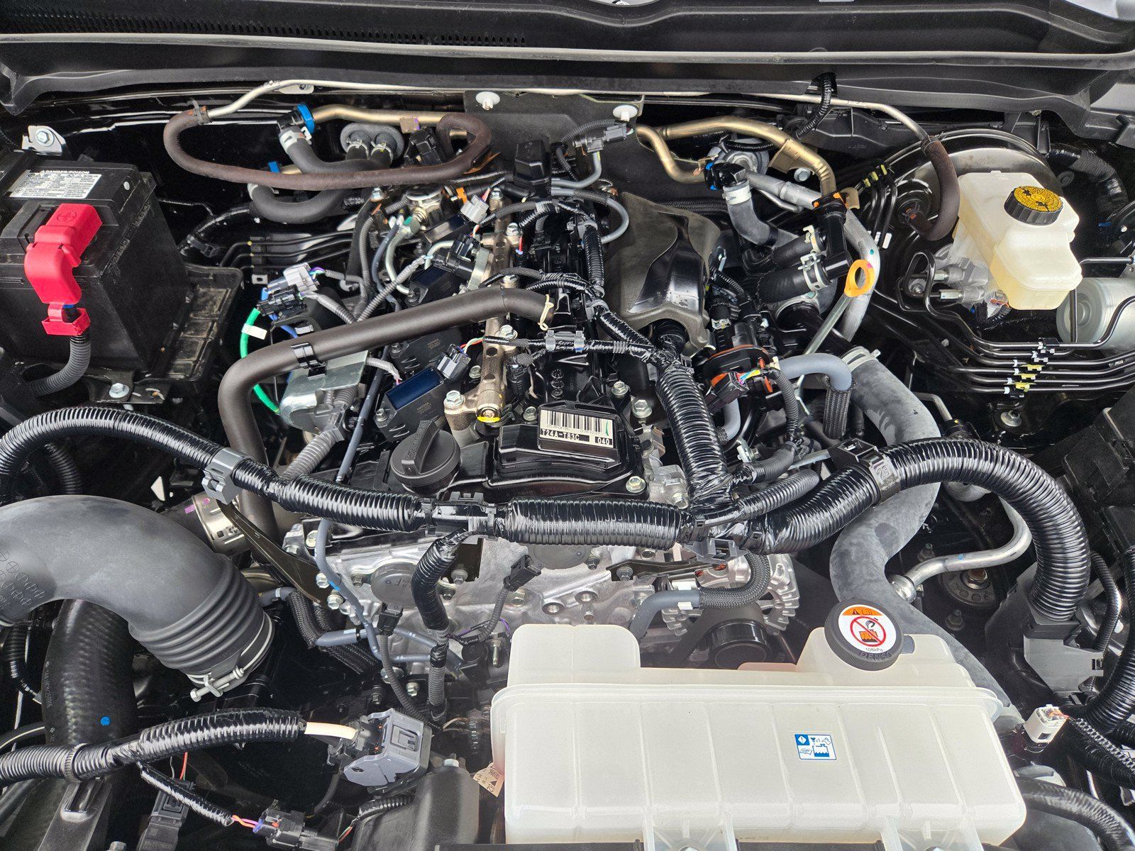 Certified 2025 Toyota Tacoma SR5 AWD/4WD image 24