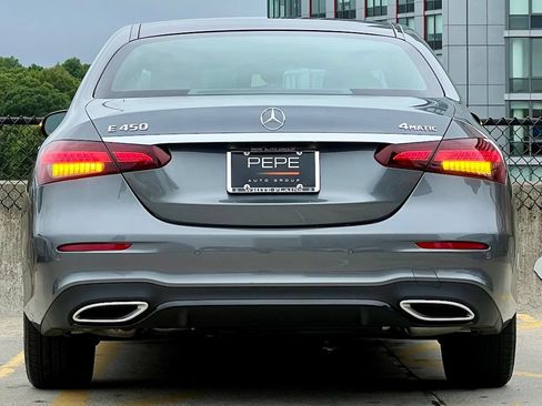 Used 2023 Mercedes-Benz E 450 4MATIC Sedan image 6