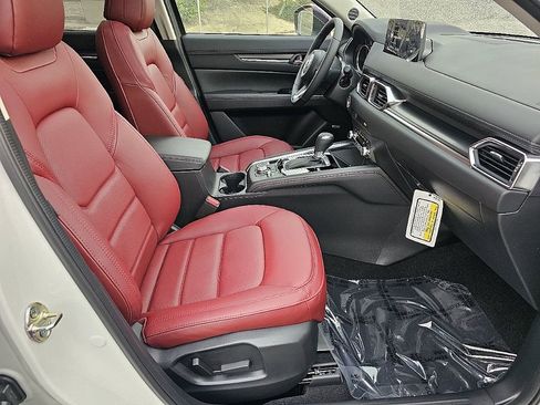 New 2025 MAZDA CX-5 Carbon Edition image 18