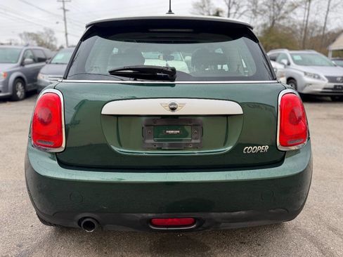 Used 2015 MINI Cooper 2-Door Hardtop image 8