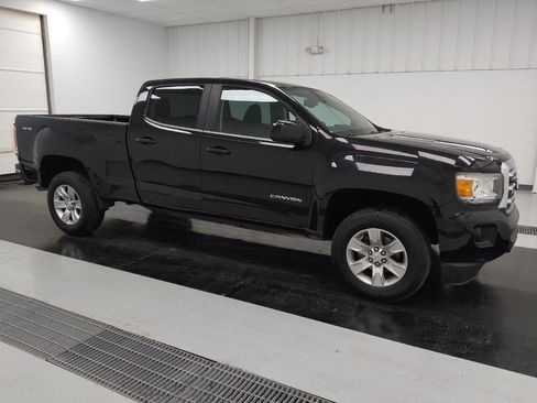Used 2015 GMC Canyon SLE image 11
