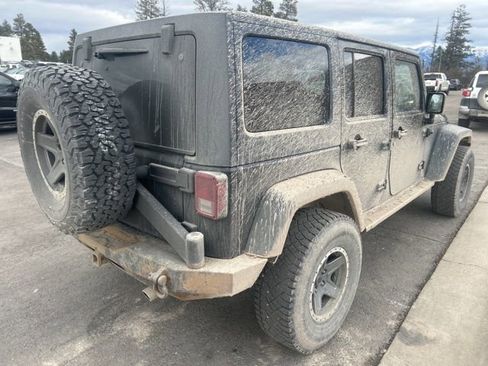 Used 2012 Jeep Wrangler Unlimited Sport image 12