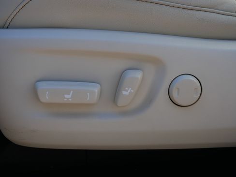 Used 2023 Lexus GX 460 Premium image 20