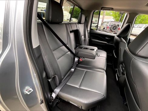 Used 2025 Honda Ridgeline RTL image 19