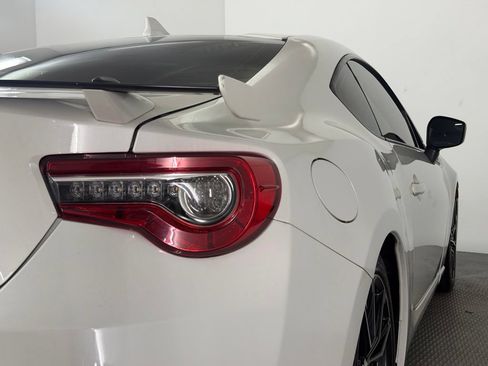 Used 2017 Subaru BRZ Premium w/ Popular Package #3 RWD image 49