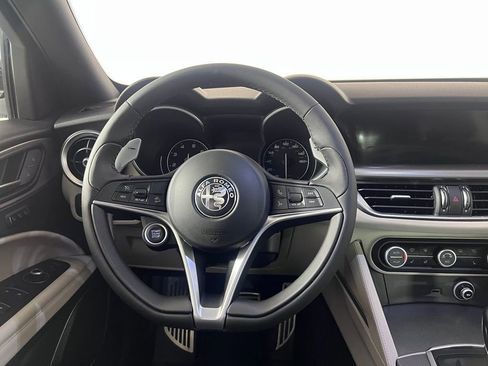 Used 2019 Alfa Romeo Stelvio Ti Sport w/ Quick Order Package 22S Sport AWD/4WD image 20