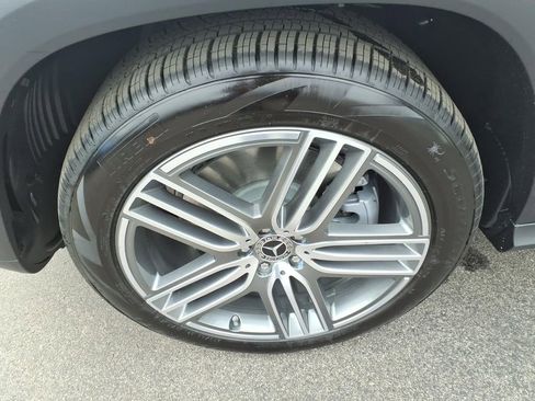 New 2026 Mercedes-Benz GLS 450 4MATIC image 10