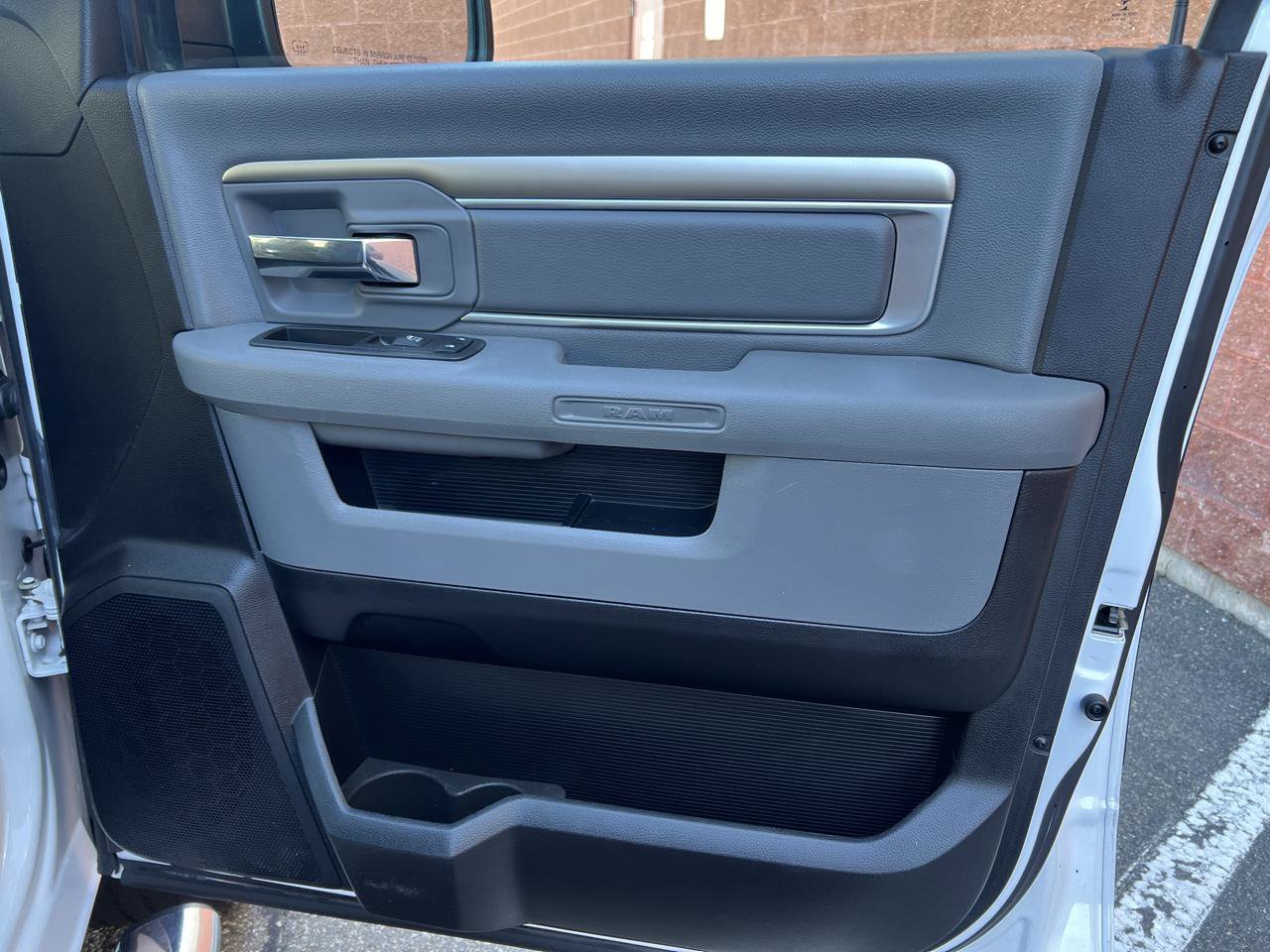 Used 2017 RAM 1500 Big Horn AWD/4WD image 16