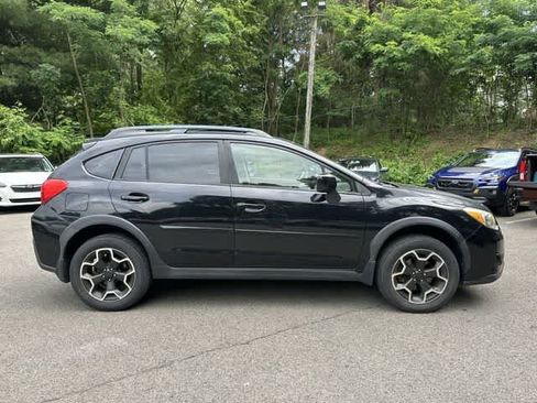 Used 2013 Subaru Crosstrek 2.0i Limited AWD/4WD image 3