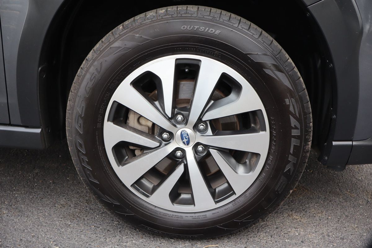 Used 2023 Subaru Outback Premium AWD/4WD image 44