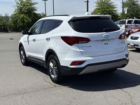 Used 2017 Hyundai Santa Fe Sport FWD image 4