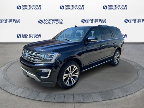 Used 2021 Ford Expedition Limited AWD/4WD image 2