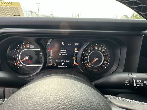 New 2026 Jeep Gladiator Rubicon image 24