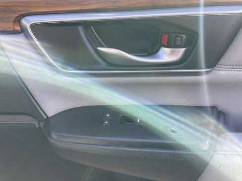 Used 2018 Honda CR-V EX-L image 11